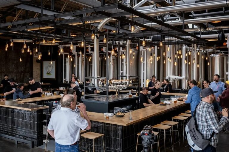 Goose Island Salt Shed Pub